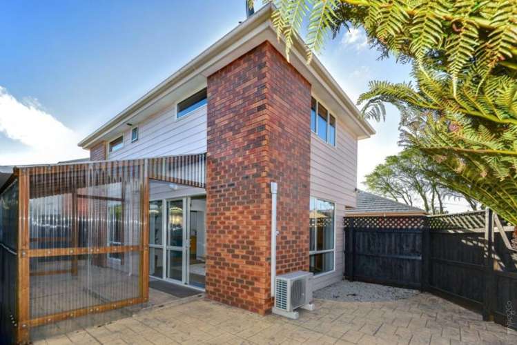 15b Maronan Street Woolston_17