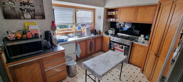 4 Bentley Street Russley_4