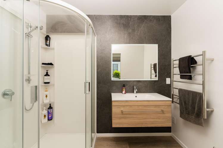 5 Ella Lane Green Island_13