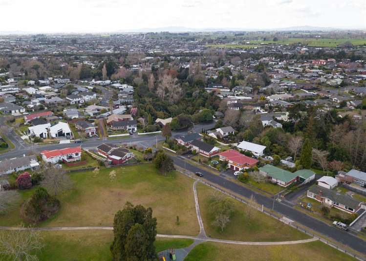 54 Carlyle Avenue Chartwell_27