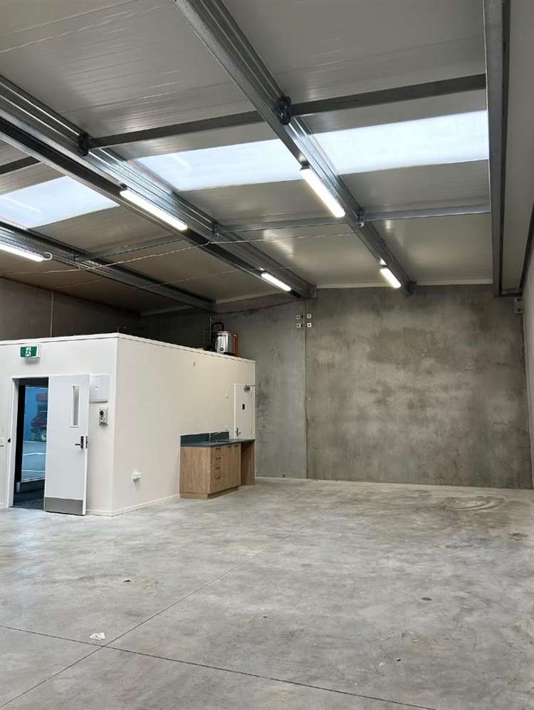 Unit 30, 3 Factory Drive Rolleston_2