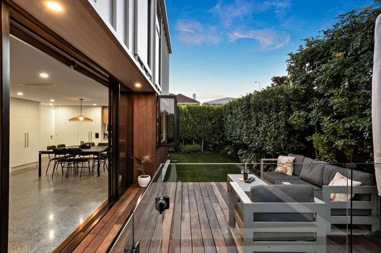 64A Huia Road Point Chevalier_17