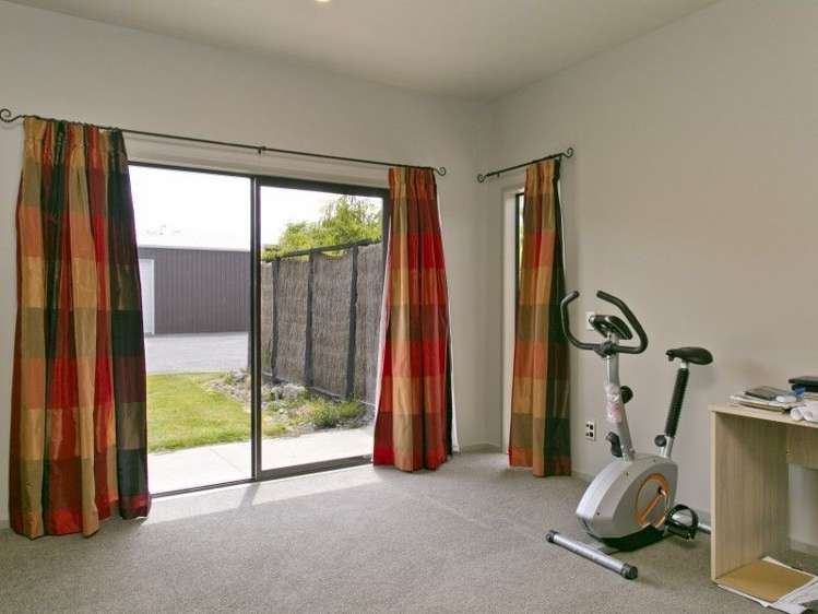 175 Hitiri Road Kinloch_18