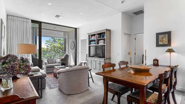 202/12 Saint Marks Road Remuera_1