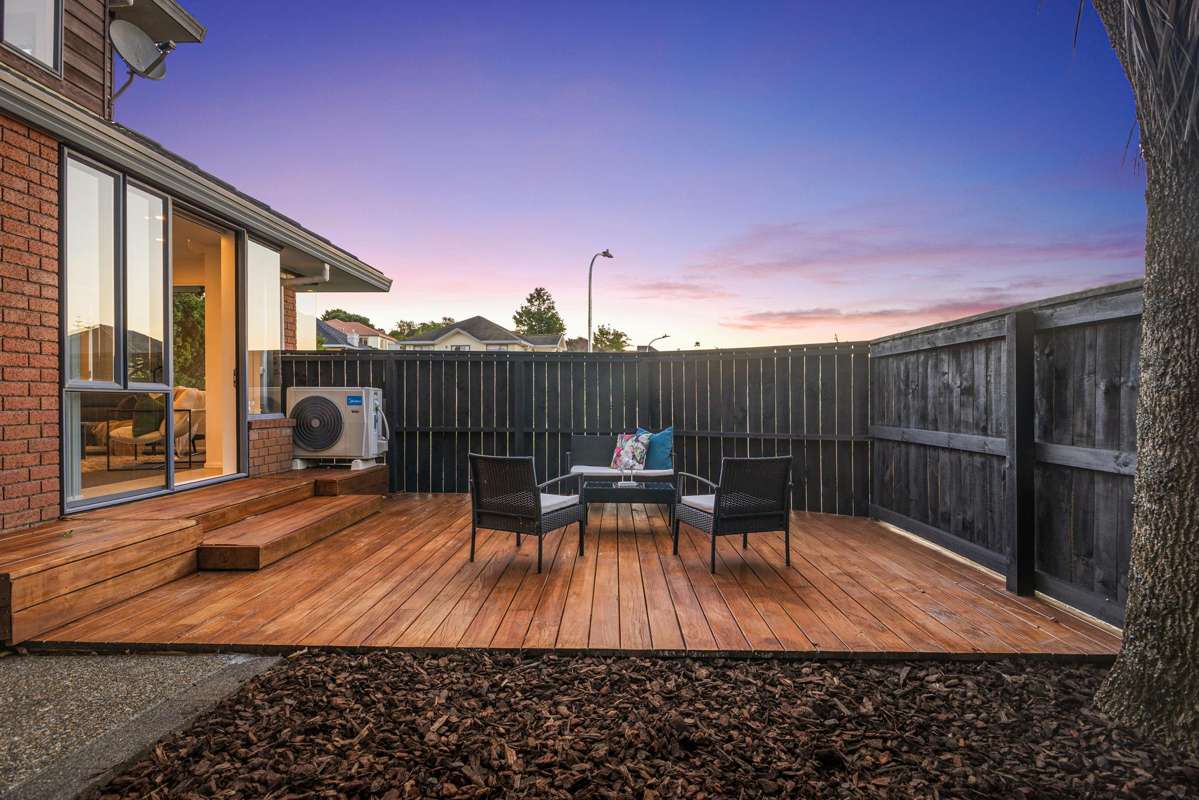 1/40 Jane Eyre Drive_4