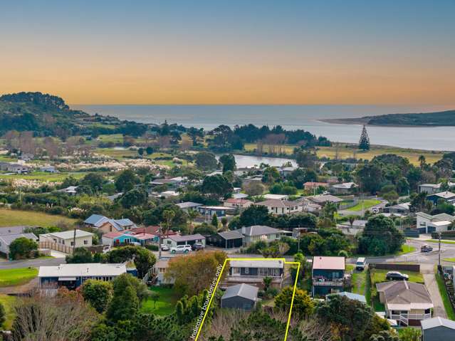 6 Te Hutewai Road Raglan_2