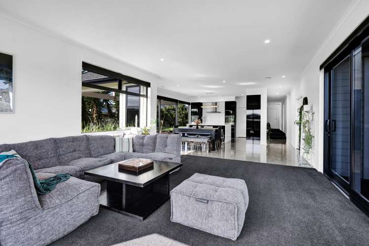 6 Pebble Beach Court Waiwhakaiho_18