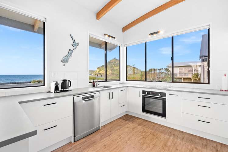 8 Hall Road Pataua North_20