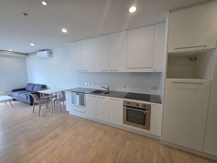 30 Beach Road Auckland Central_3