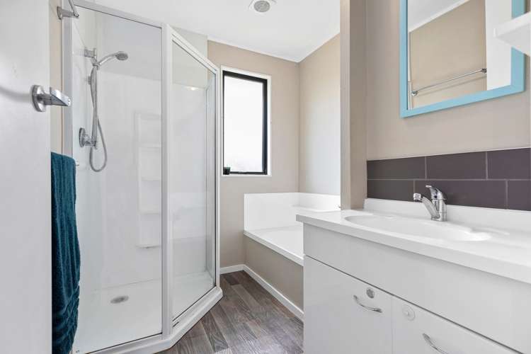 17a Roys Road Parkvale_11