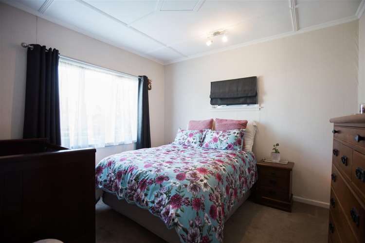 902 Queen Street East Parkvale_8