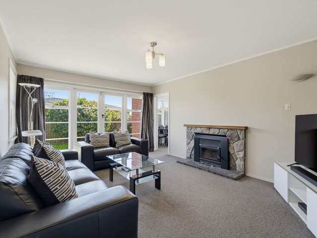 20 Charles Upham Avenue Hillmorton_4