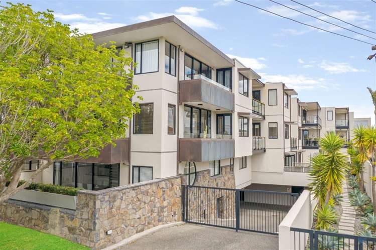 2/2a Frieston Road Milford_15