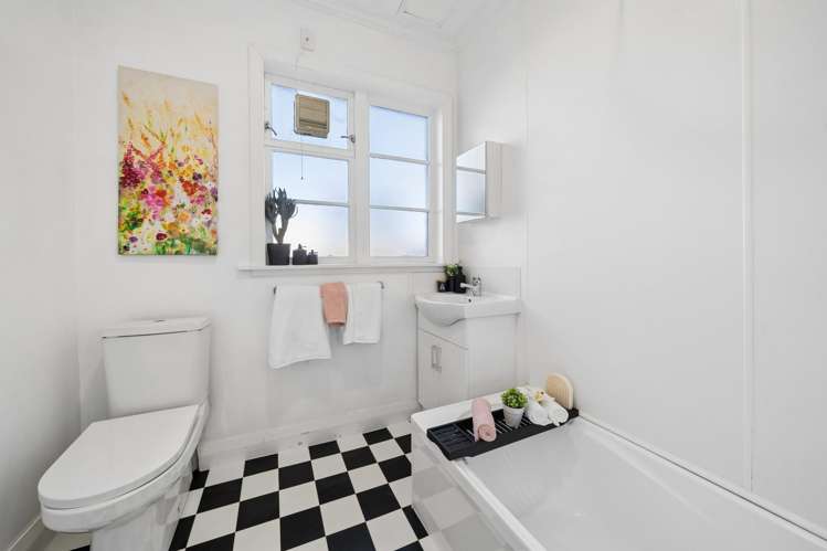 2/3 Mudie Street Alicetown_10
