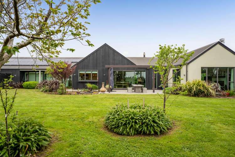 274 Lower Weld Road Oakura_31