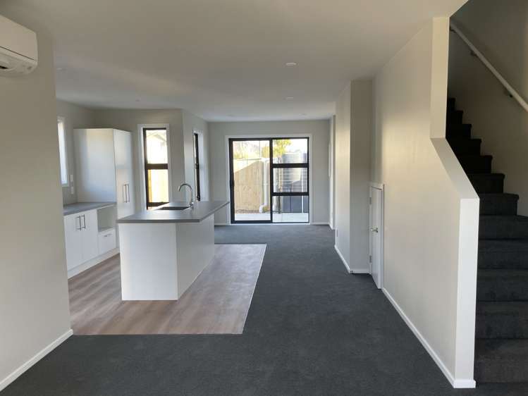 103 Hewer Crescent 1315_2