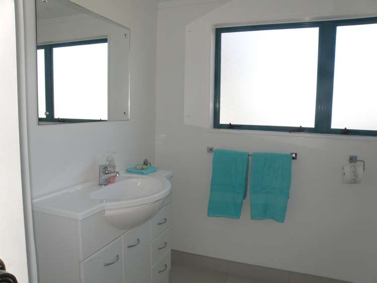 153 Durrant Drive Whangamata_10