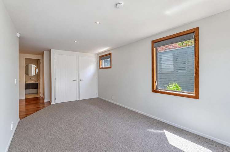 9A Cathedral Place 1761_22