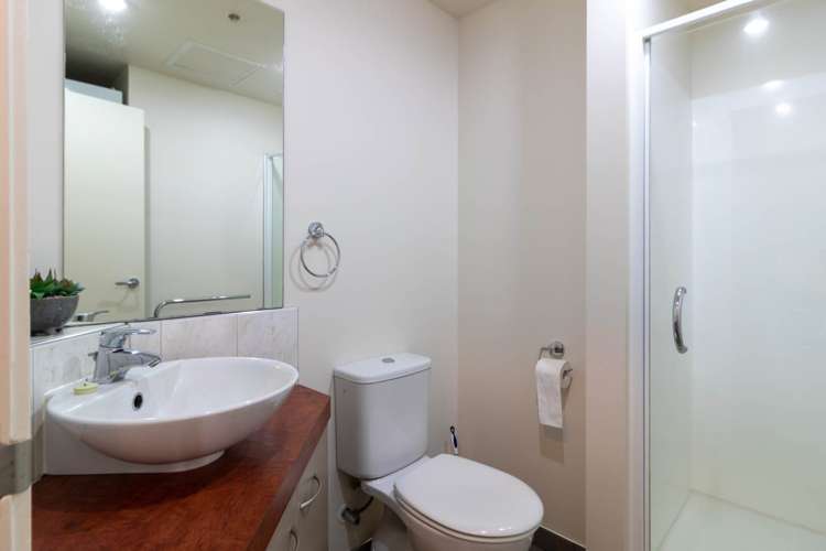 1109/135 Vincent Street Auckland Central_9