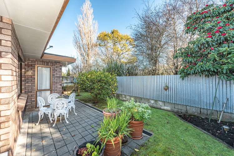 33 Downes Avenue Springvale_24