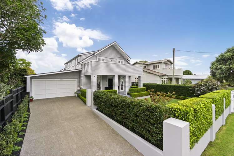 11 Bridge View Road Birkenhead_17