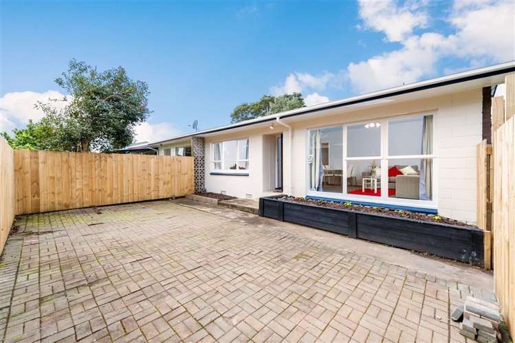 1/17 Swanson Road Henderson_14