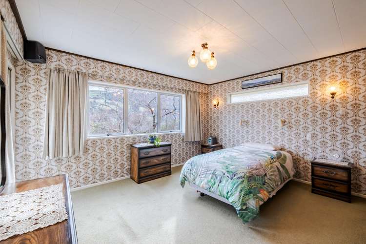 18 Bouverie Street North East Valley_13