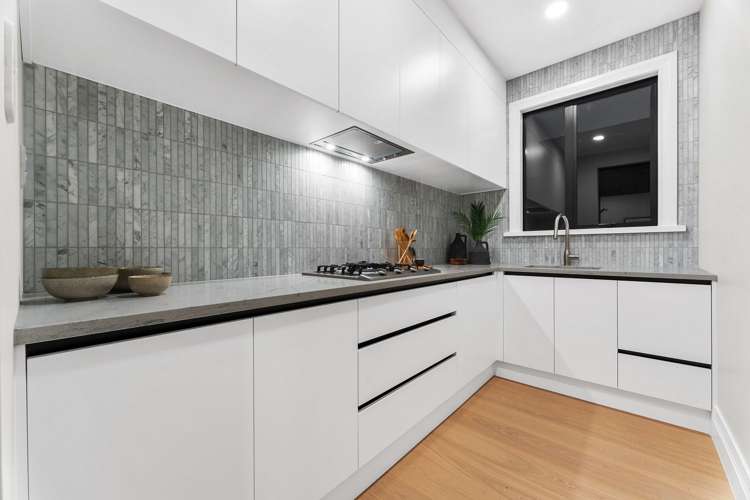 5 Kotuitui Drive Wainui_14