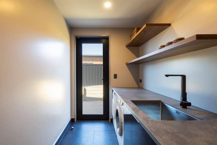 3 Manatika Road Karaka_10