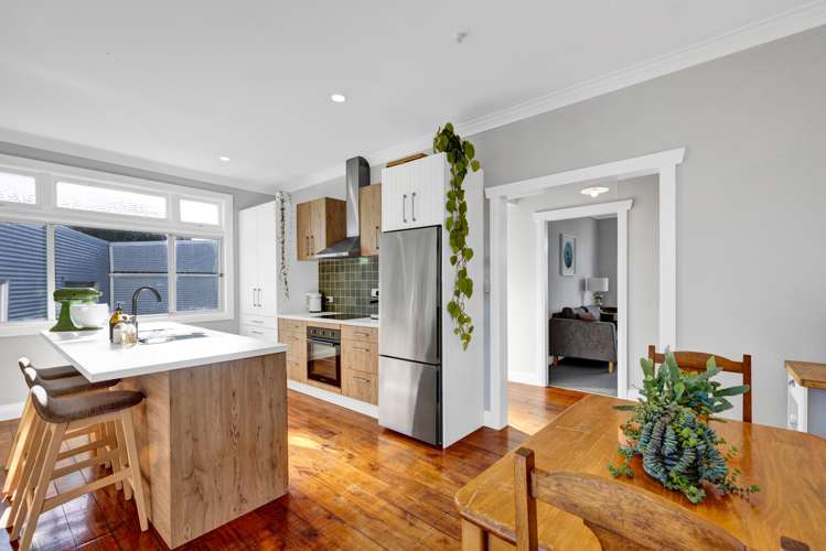 45 Vogel Street Hawera_9