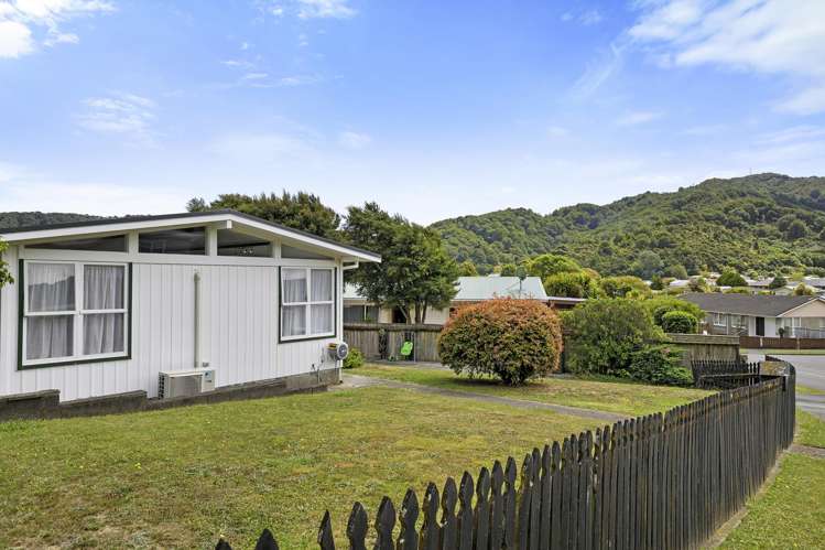 14 Matariki Grove Wainuiomata_2