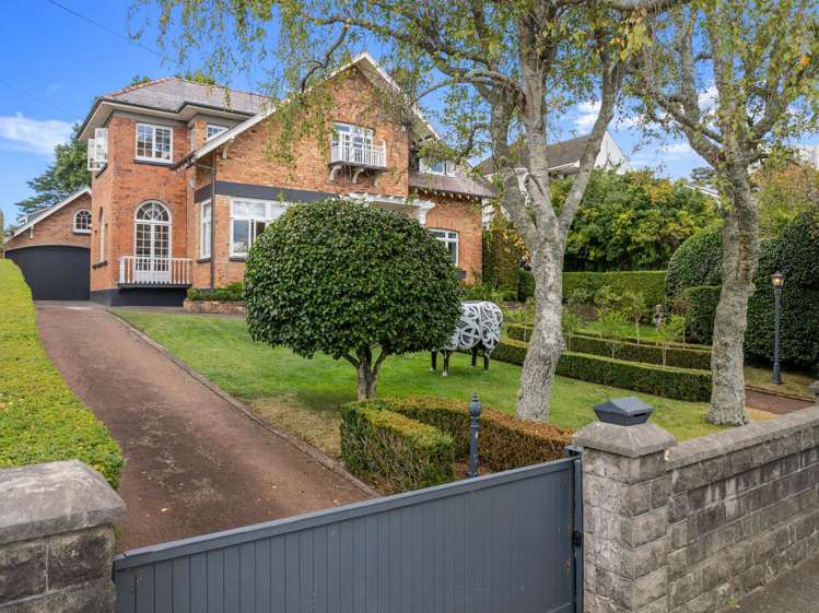 10 Sharpe Road Epsom_3