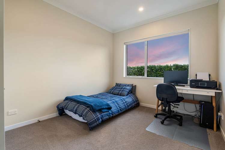 100 Ormonde Drive Millwater_17