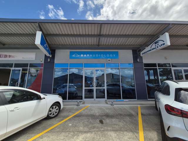 Prime retail and office opportunity in Kumeu