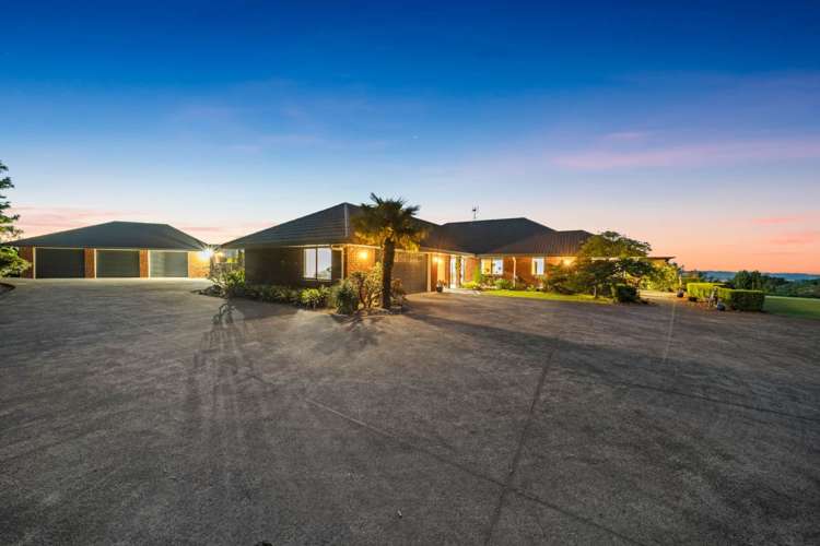 350 MacWhinney Drive Drury_14