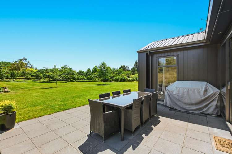 139 Mapara Road Acacia Bay_26