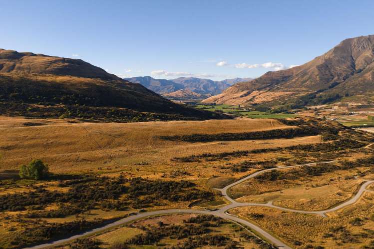 5 Top Paddock Lane Jacks Point_5