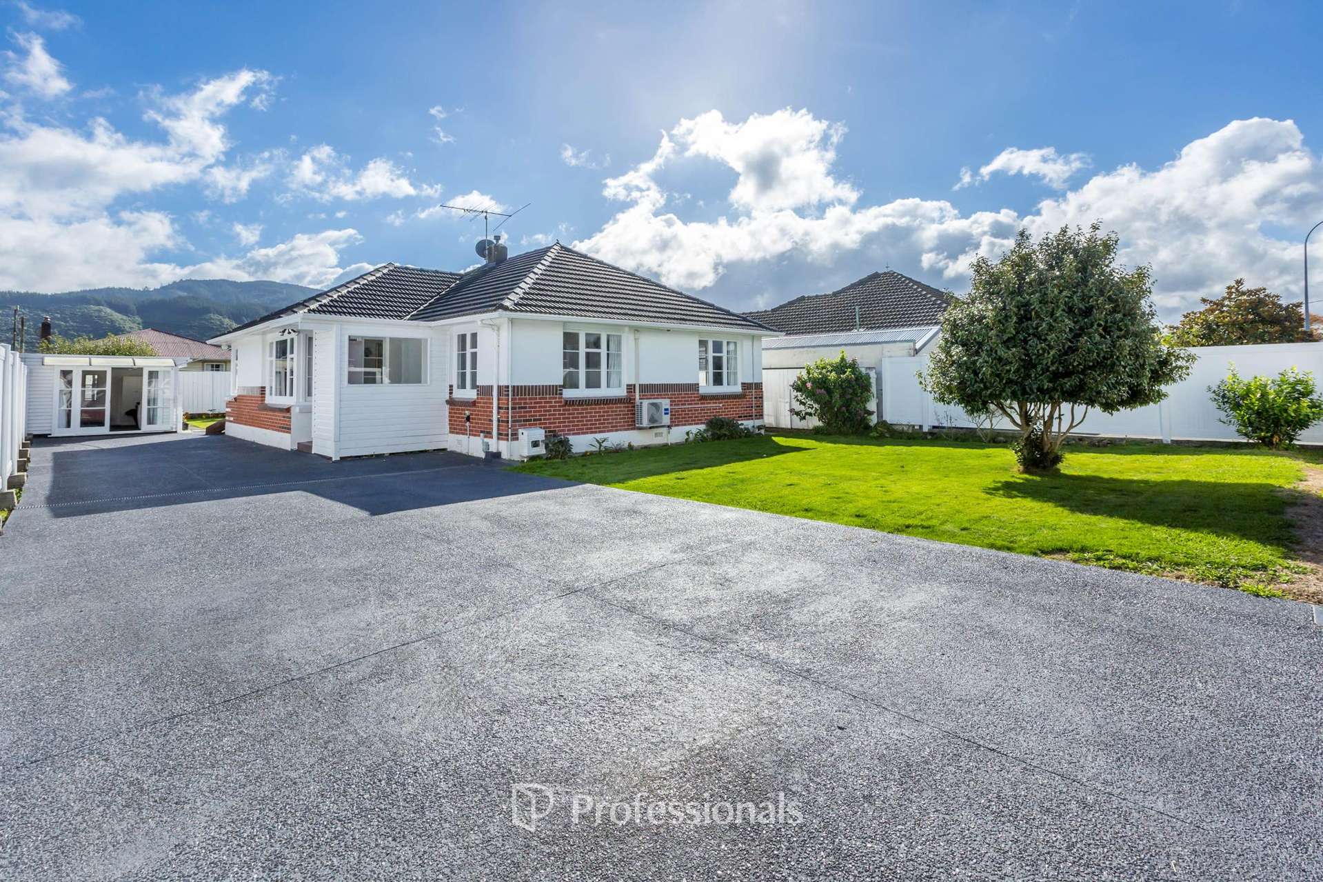 267 Fergusson Drive Heretaunga_0
