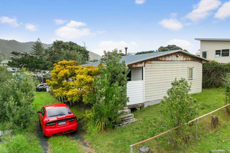 19 Mission Road Port Waikato_2