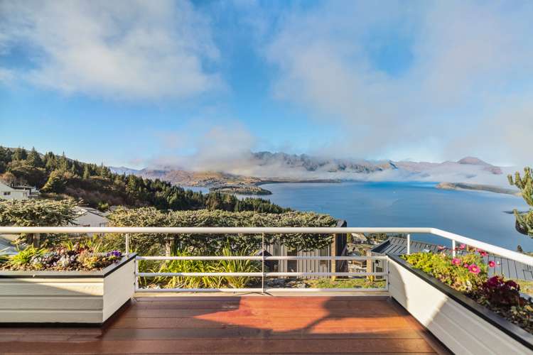 110b Wynyard Crescent Fernhill/Sunshine Bay_33