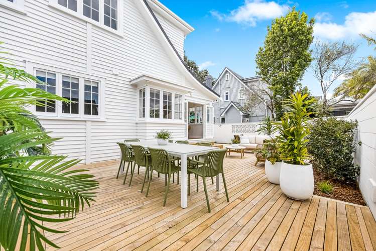 203 Hurstmere Road_4