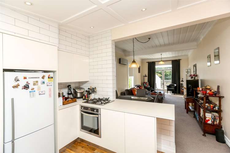 18 Bracken Street New Plymouth Central_13