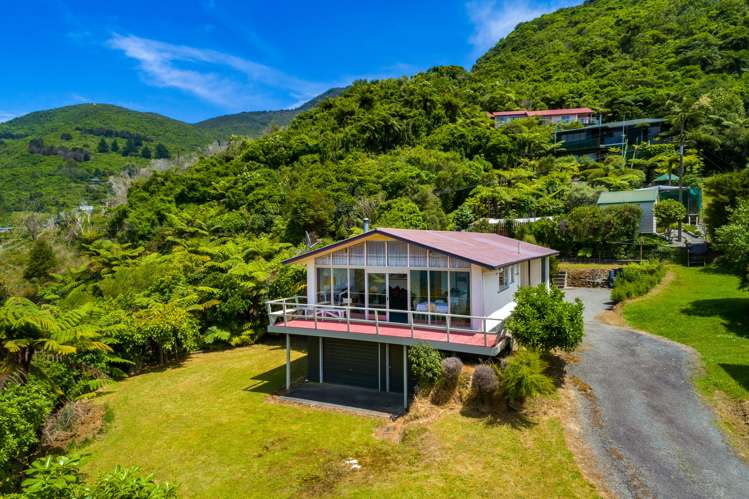 311 Anakiwa Road Anakiwa and Surrounds_16