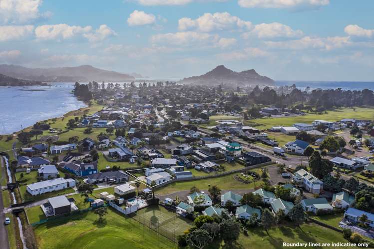 592 Waterways Parade Pauanui_15