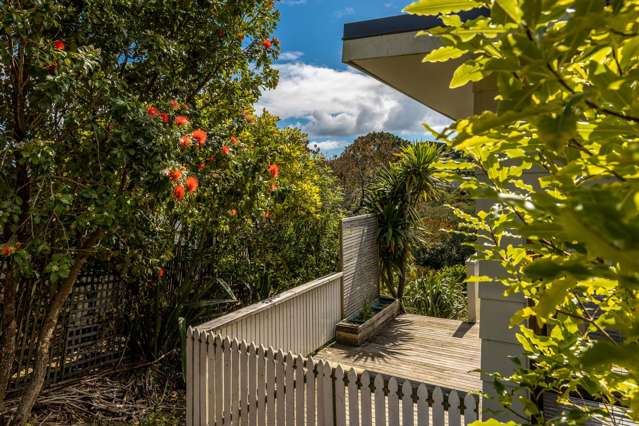 69 Ocean Road Surfdale_2