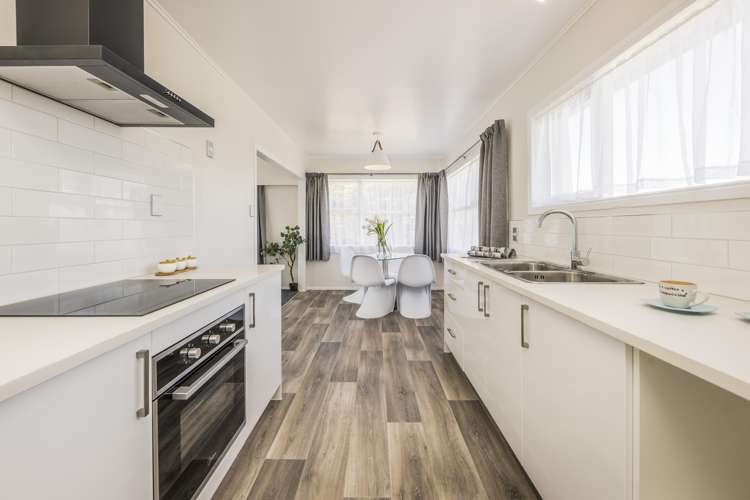 253 Te Atatu Road Te Atatu South_7