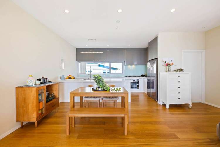 40 Regent Street Devonport_6