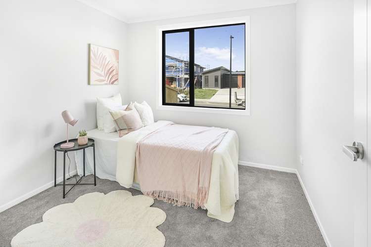 2/3 Tiro Place Rototuna North_11