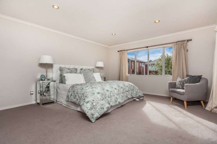 15 Seresin Crescent Flat Bush_12