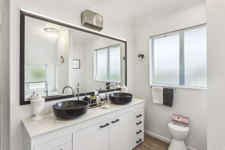 47 Golf Road Paraparaumu Beach_14